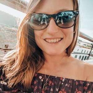 Meet your Posher, Jaclyn